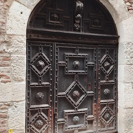 Rural, Proche Des Sites Touristiques